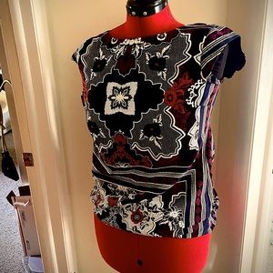 Banana Republic - Patterned Sleeveless Blouse